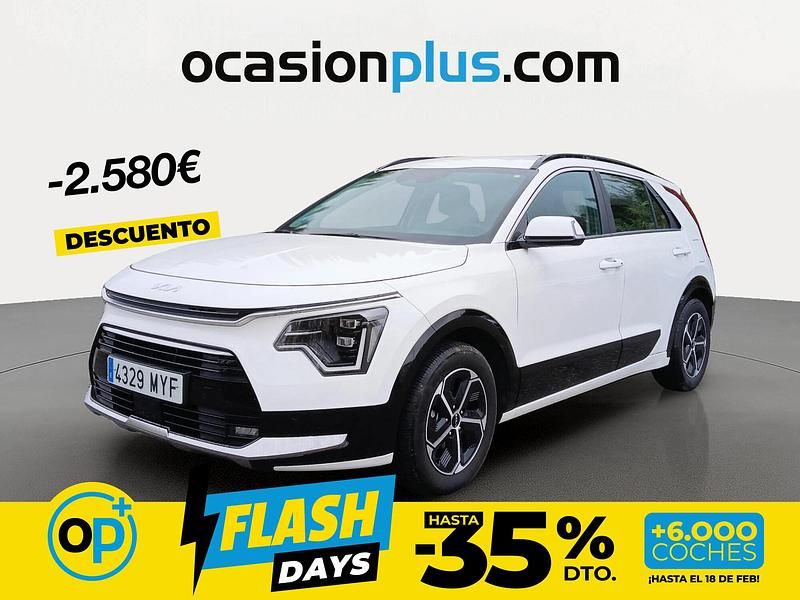 Usado Kia Niro 129 CV (94 kW) 2025 Blanco SUV