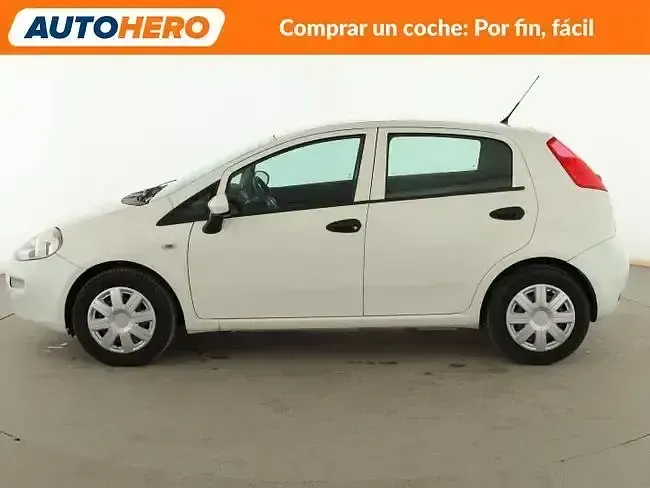 Usado Fiat Punto Easy 70 CV (51 kW) 2016 Blanco Utilitario