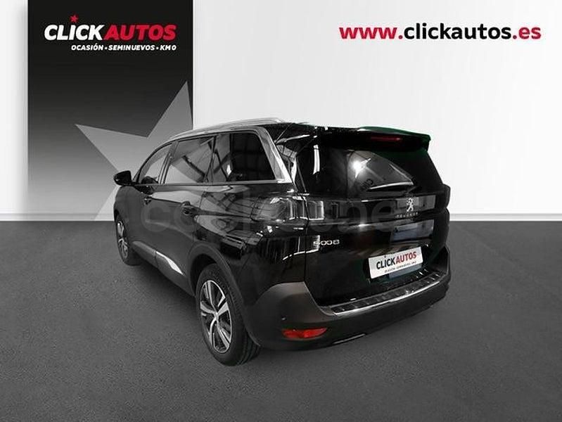Usado Peugeot 5008 Allure 130 CV (95 kW) 2022 Negro SUV