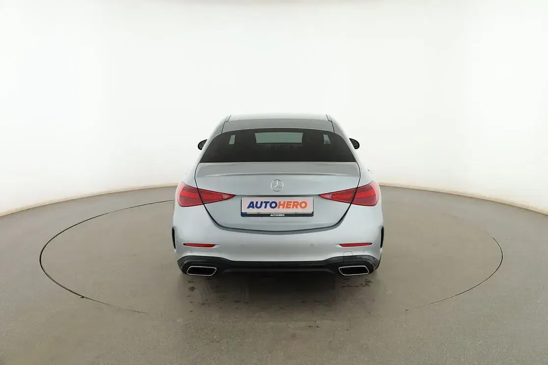 Usado Mercedes 220 AMG line 220 CV (161 kW) 2021 Gris Berlina