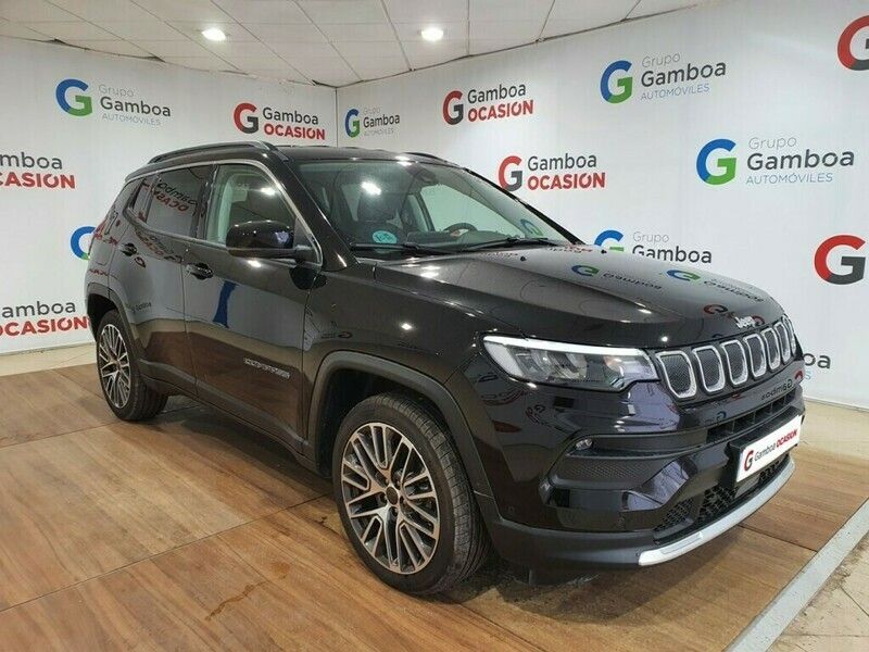 Usado Jeep Compass Limited 131 CV (96 kW) 2022 Negro SUV