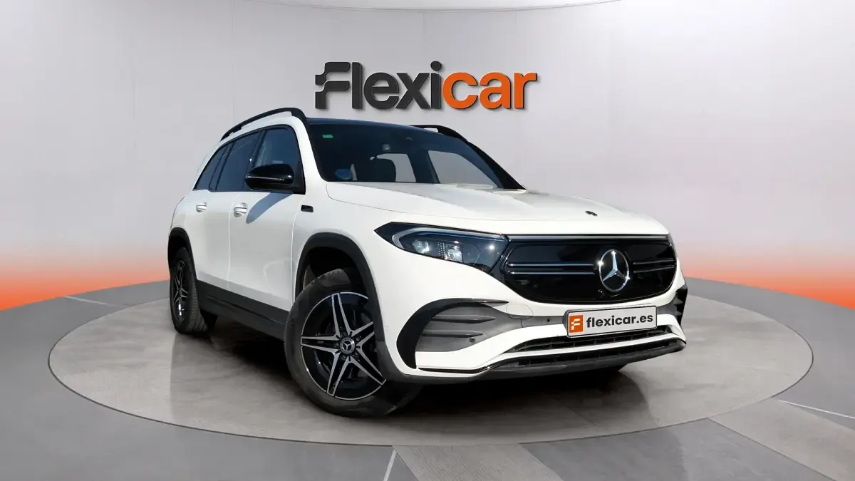 Usado Mercedes EQB300 167 kW (228 CV) 2022 SUV