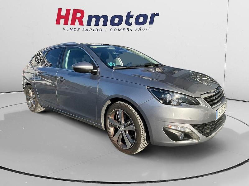 Usado Peugeot 308 SW Allure 131 CV (96 kW) 2015 Familiar