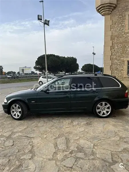 Käytetty BMW 330 184 HP (135 kW) 2000 Vihreä Farmari
