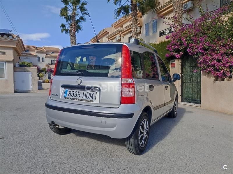 Gris / plata Usado 2011 Fiat Panda Dynamic Berlina | 3300 € (Buen precio) - Imagen 1/4