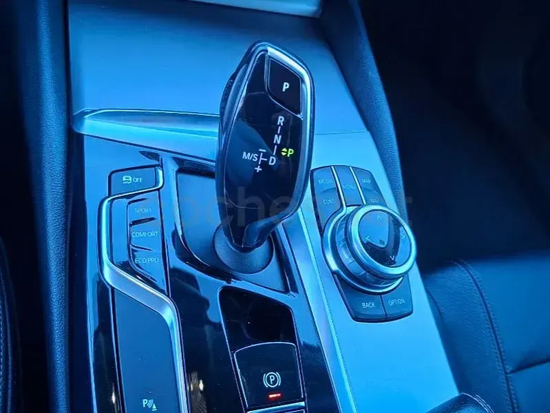 Usado BMW 520 190 CV (139 kW) 2018 Azul Berlina