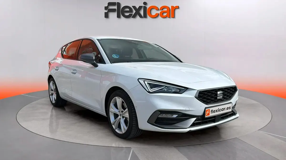 Usado Seat Leon FR 110 CV (80 kW) 2024 Berlina