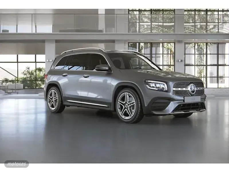 Usado Mercedes GLB200 149 CV (109 kW) 2023 Gris SUV
