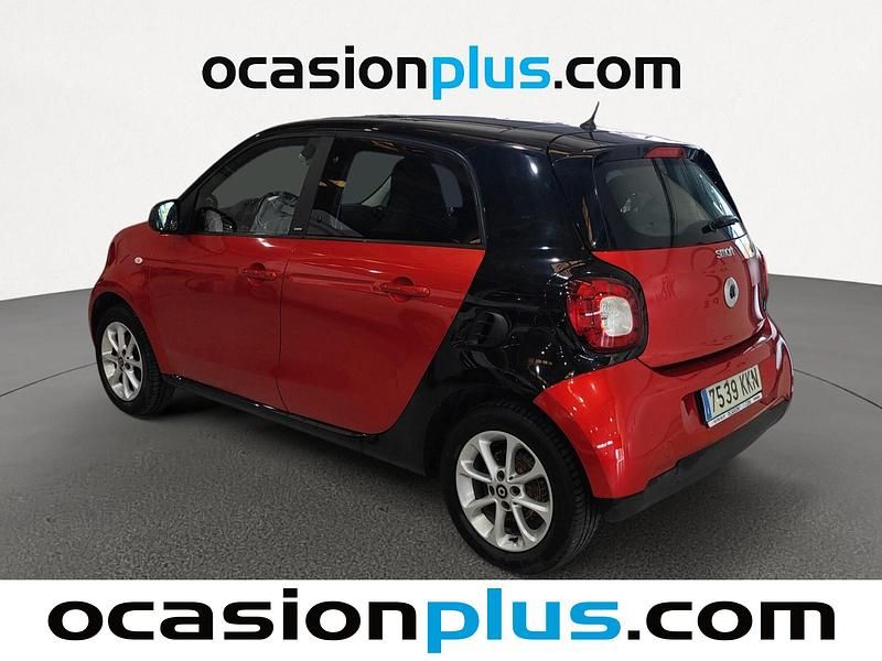 Usado Smart ForFour 90 CV (66 kW) 2018 Rojo Utilitario