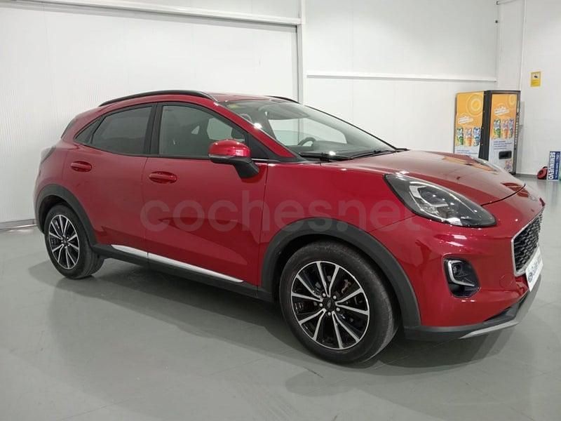 Usado Ford Puma Titanium 125 CV (91 kW) 2020 Granate SUV