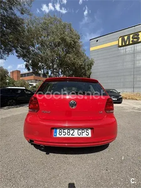 Usado VW Polo Sport 85 CV (62 kW) 2009 Rojo Utilitario