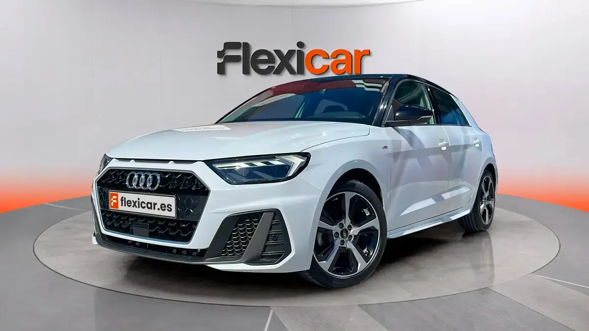 Usado Audi A1 Premium 110 CV (80 kW) 2023 Blanco SUV