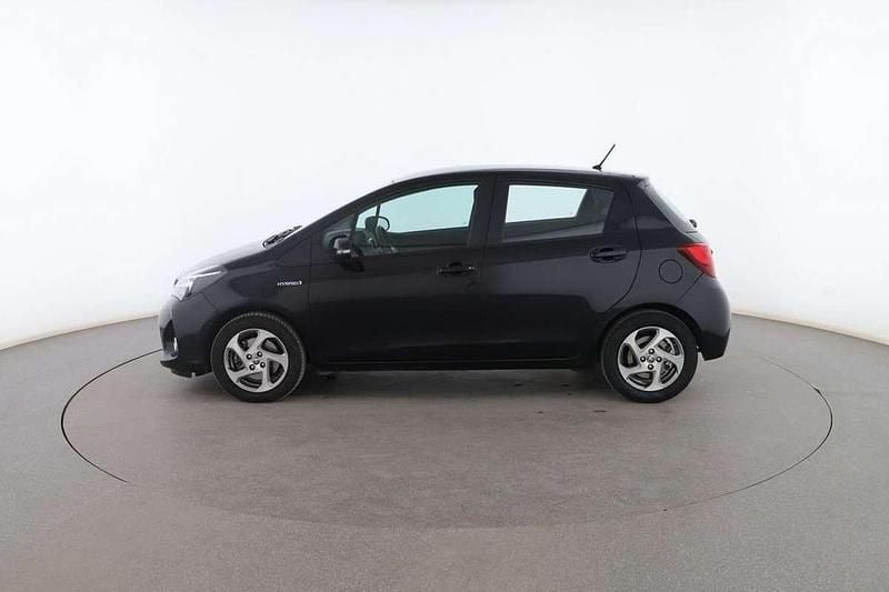 Azul Usado 2017 Toyota Yaris Hybrid City Berlina | 14.399 € (Buen precio) - Imagen 1/4