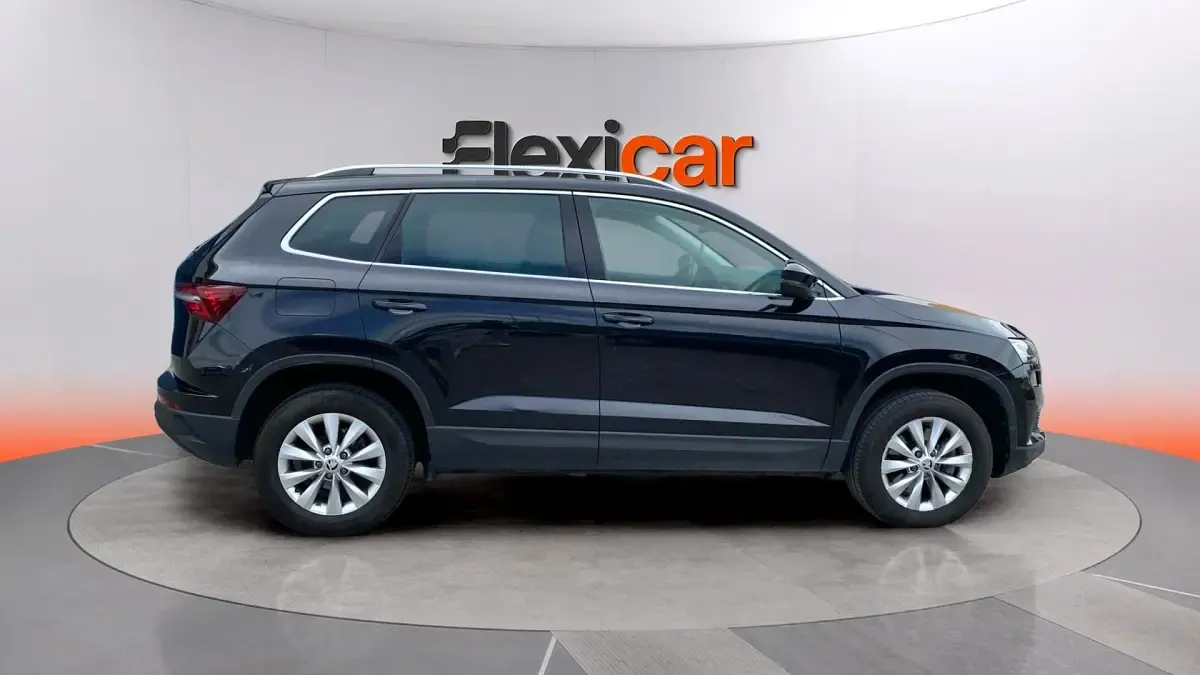 Occasion Skoda Karoq Ambition 115 PK (84 kW) 2023 Zwart SUV