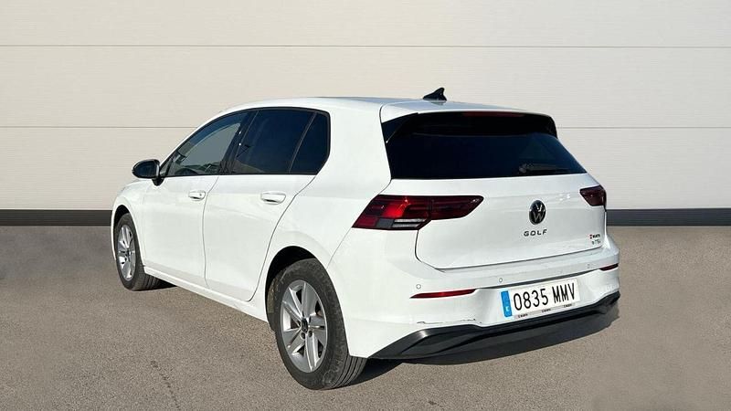 Usado VW Golf VIII Life 110 CV (80 kW) 2024 Blanco Utilitario