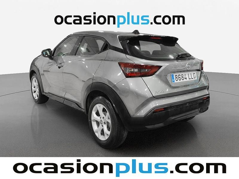Usado Nissan Juke Acenta 117 CV (86 kW) 2020 Gris SUV