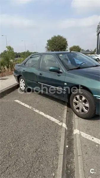 Usado Peugeot 406 135 CV (99 kW) 2000 Verde Berlina