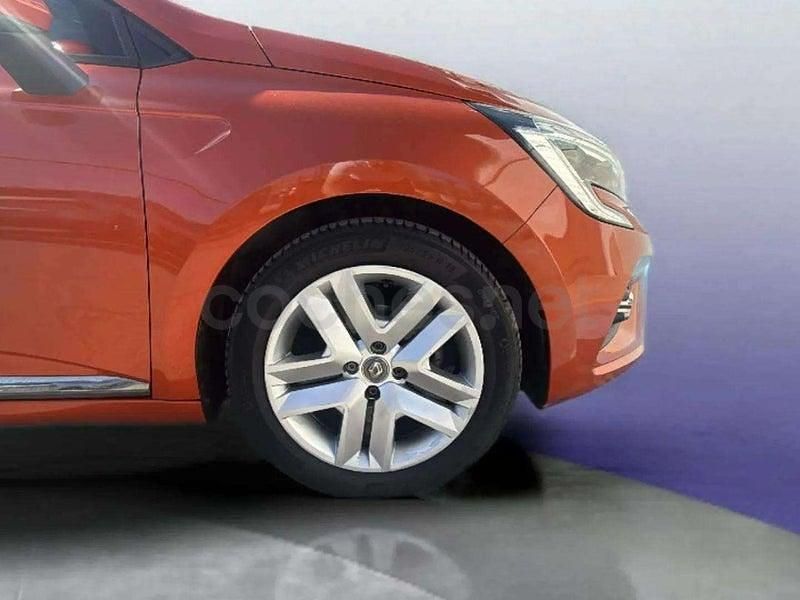 Usado Renault Clio V Intens 85 CV (62 kW) 2020 Naranja Berlina