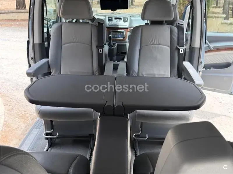 Usado Mercedes Viano 109 CV (80 kW) 2004 Azul Monovolumen