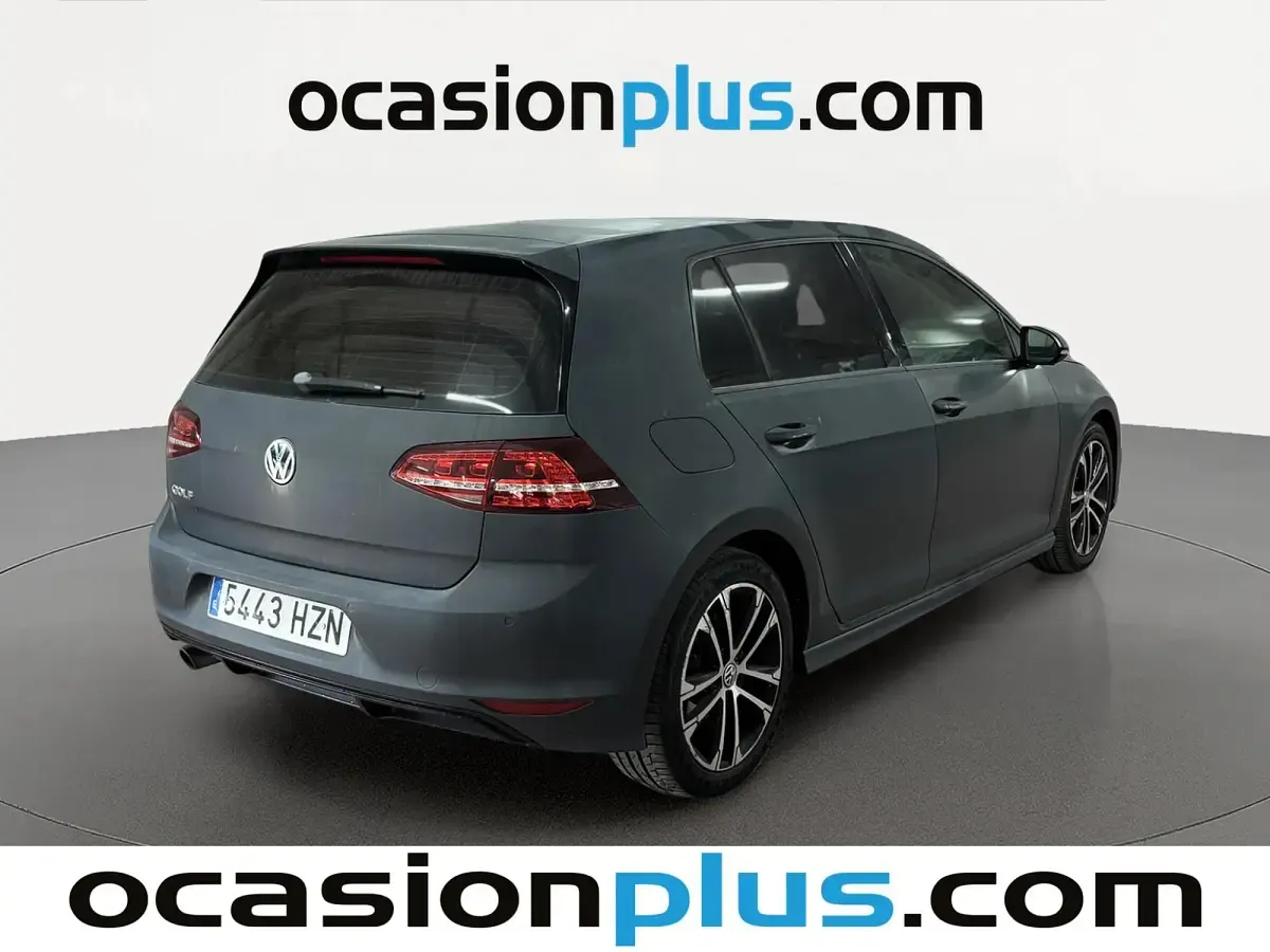 Usado VW Golf VII Sportline 105 CV (77 kW) 2014 Gris Utilitario