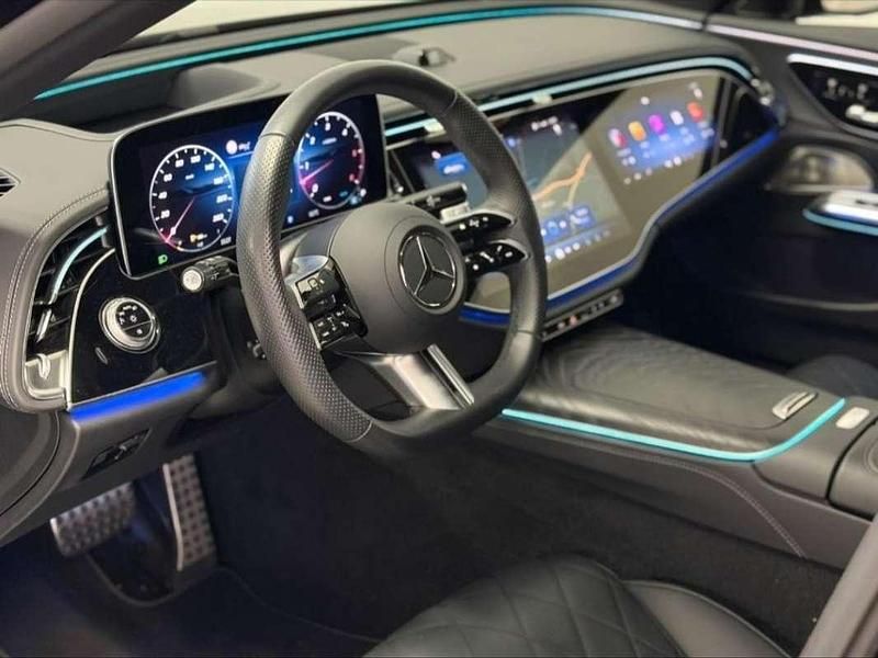 Negro Usado 2025 Mercedes E450 Familiar | 89.900 € - Imagen 1/1