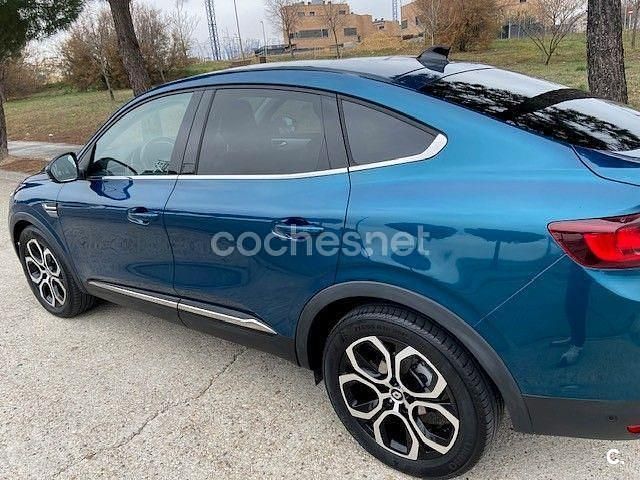 Usado Renault Arkana Zen 145 CV (106 kW) 2022 Azul SUV