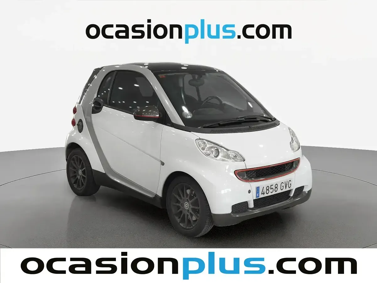 Usado Smart ForTwo Coupé Passion 71 CV (52 kW) 2010 Blanco Coupe