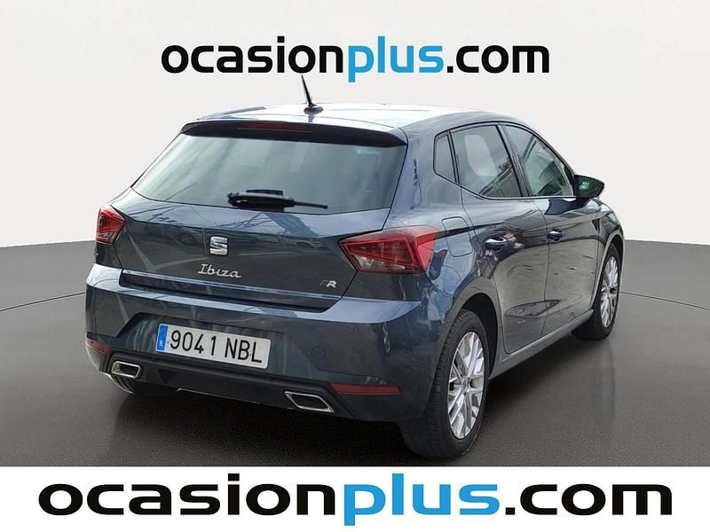 Usado Seat Ibiza FR 116 CV (85 kW) 2025 Gris Utilitario