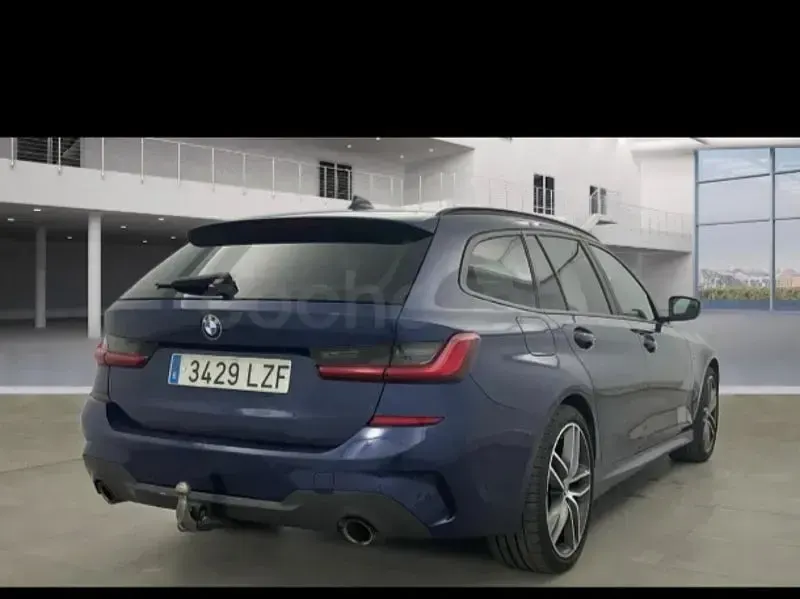 Usado BMW 320 190 CV (139 kW) 2019 Azul Familiar
