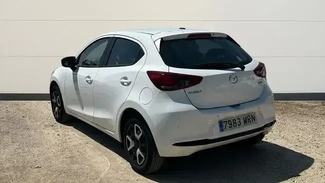 Usado Mazda 2 Center-Line 90 CV (66 kW) 2024 Blanco Utilitario