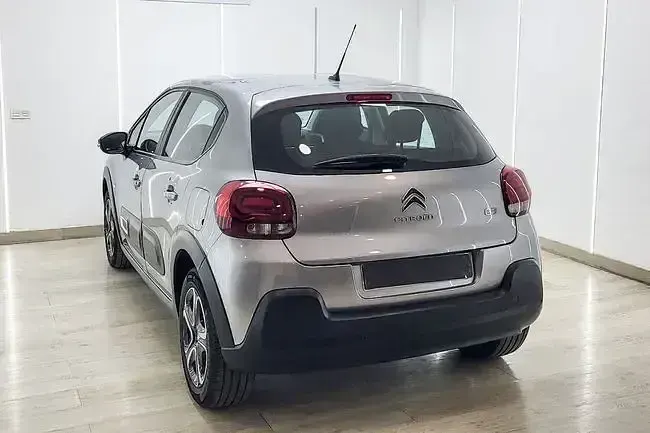 Usado Citroën C3 PureTech 83 CV (61 kW) 2024 Gris / plata Berlina