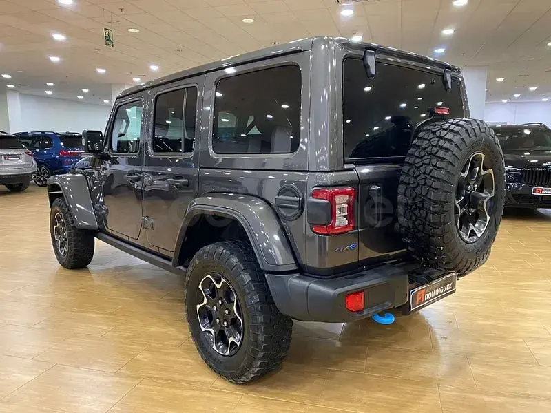 Usado Jeep Wrangler Rubicon 381 CV (280 kW) 2022 Gris / plata SUV