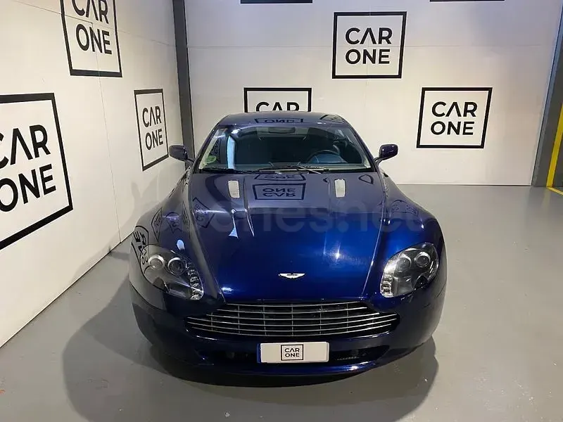 Usado Aston Martin V8 Vantage 420 CV (308 kW) 2010 Azul Coupe