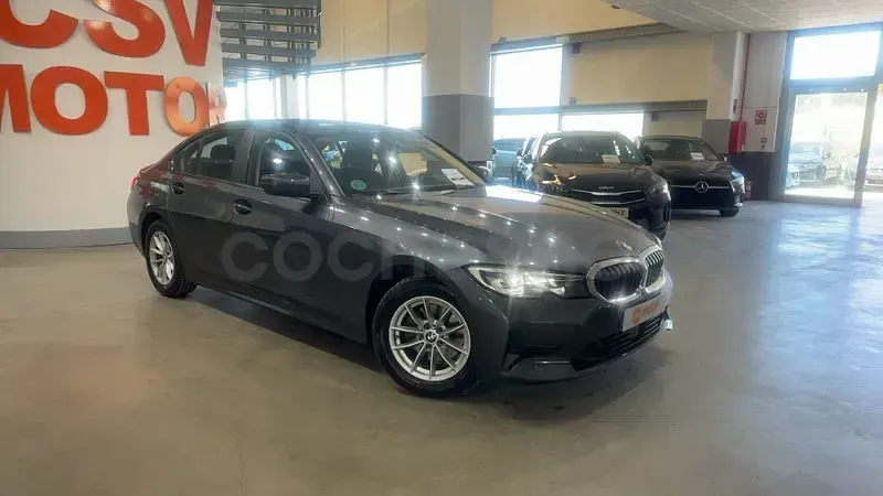 Usado BMW 320 Executive 190 CV (139 kW) 2019 Gris / plata Berlina