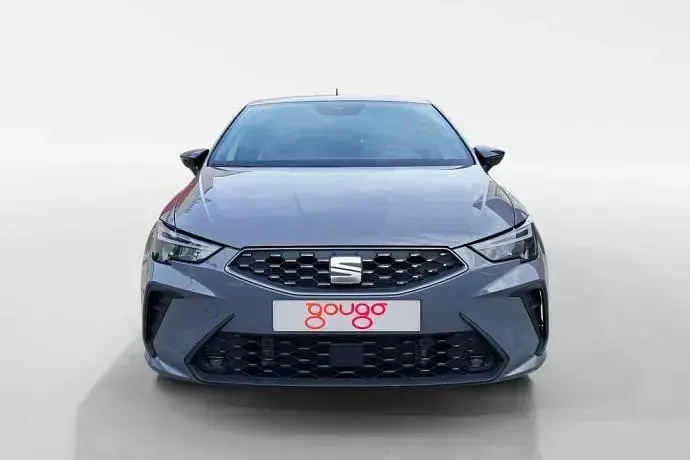 Usado Seat Ibiza FR 116 CV (85 kW) 2026 Gris / plata Utilitario