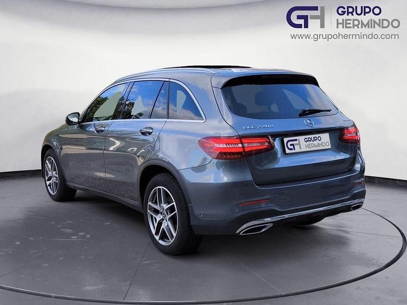 Usado Mercedes GLC220 AMG 194 CV (142 kW) 2019 Gris SUV