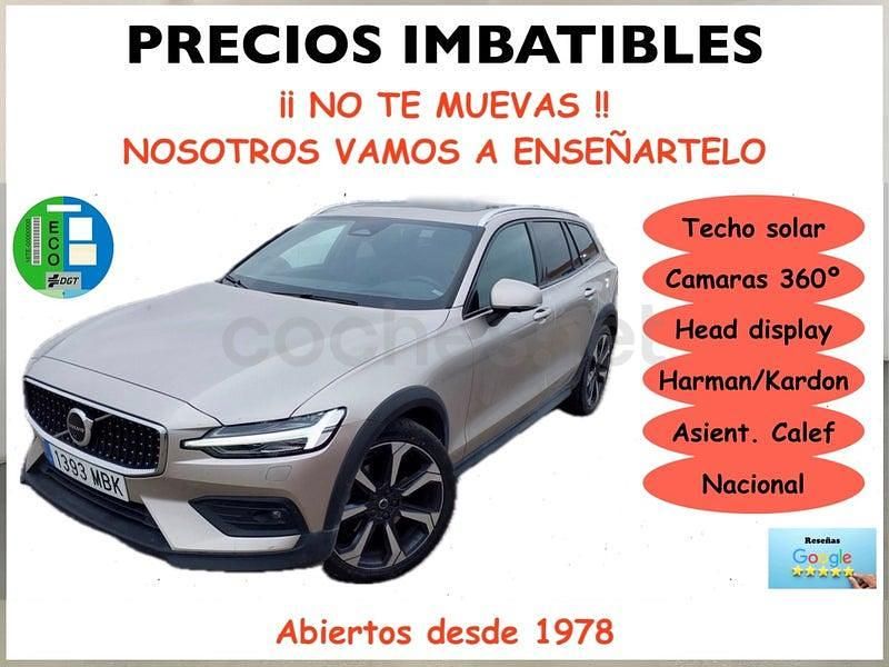 Usado Volvo V60 CC Ultimate 197 CV (144 kW) 2022 Gris / plata Familiar