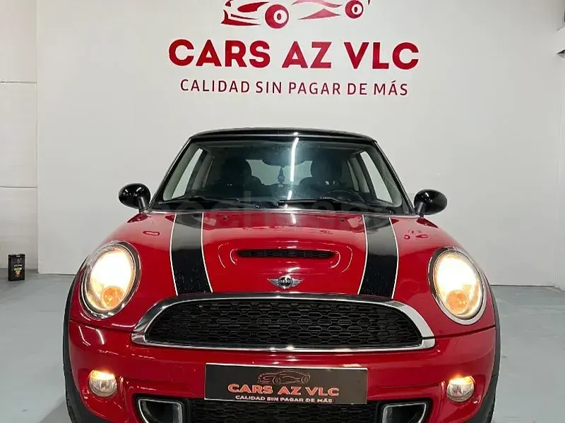 Usado Mini Cooper SD 143 CV (105 kW) 2011 Granate Utilitario
