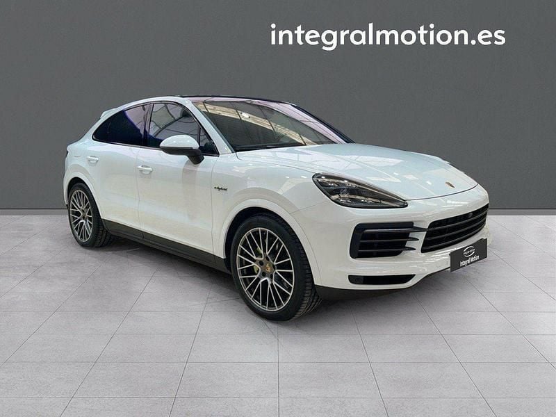 Usado Porsche Cayenne Platinum Edition 462 CV (339 kW) 2022 Blanco SUV