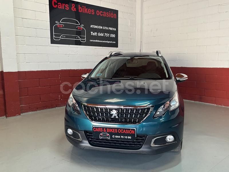 Usado Peugeot 2008 Allure 100 CV (73 kW) 2019 Azul SUV