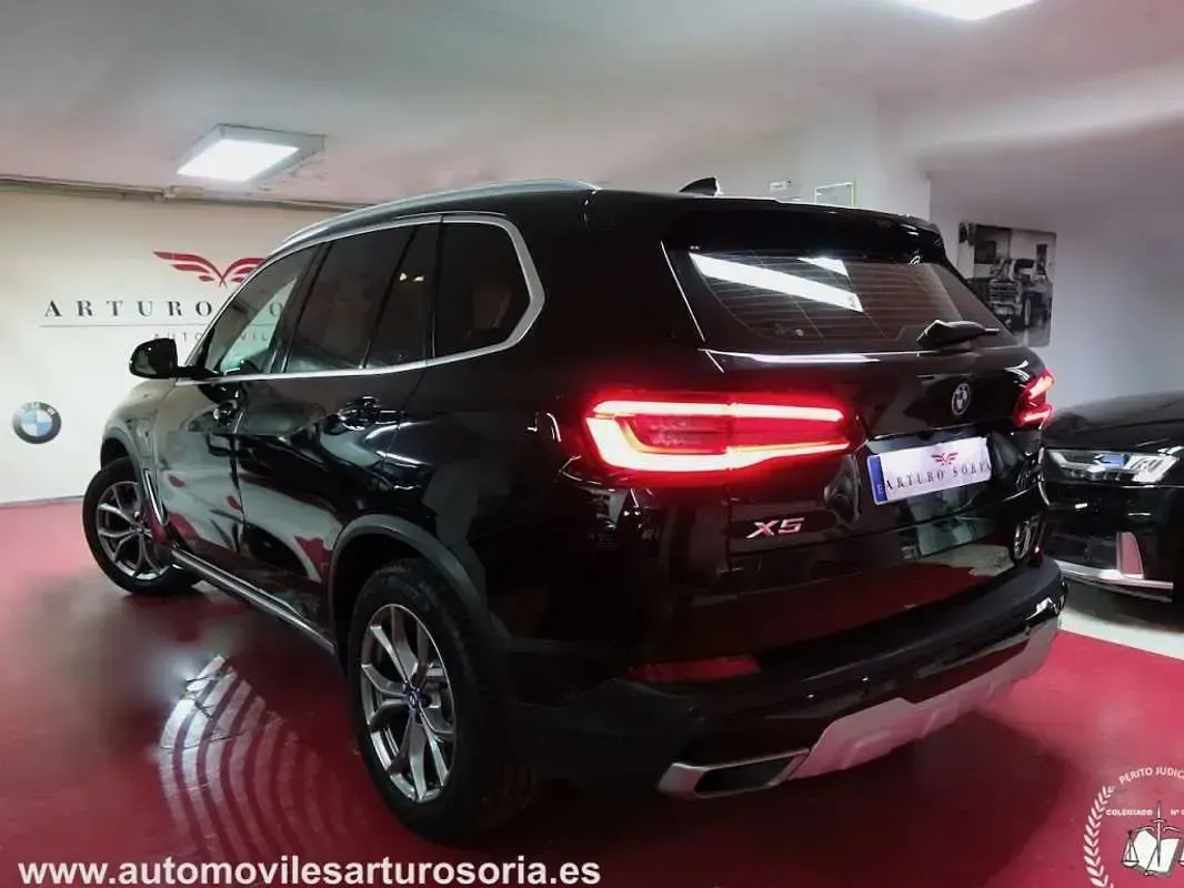 Usado BMW X5 Comfort Edition 398 CV (292 kW) 2022 Negro SUV