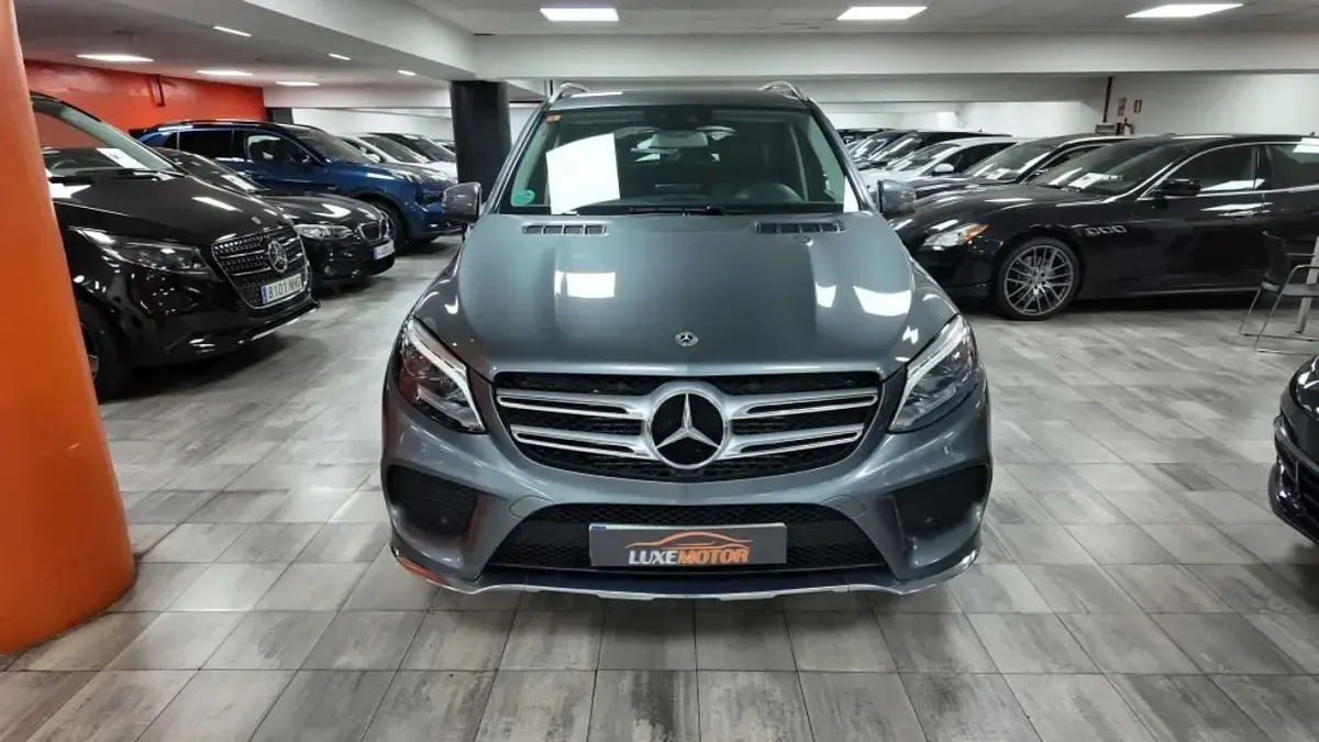 Usado Mercedes GLE250 204 CV (150 kW) 2018 Gris SUV