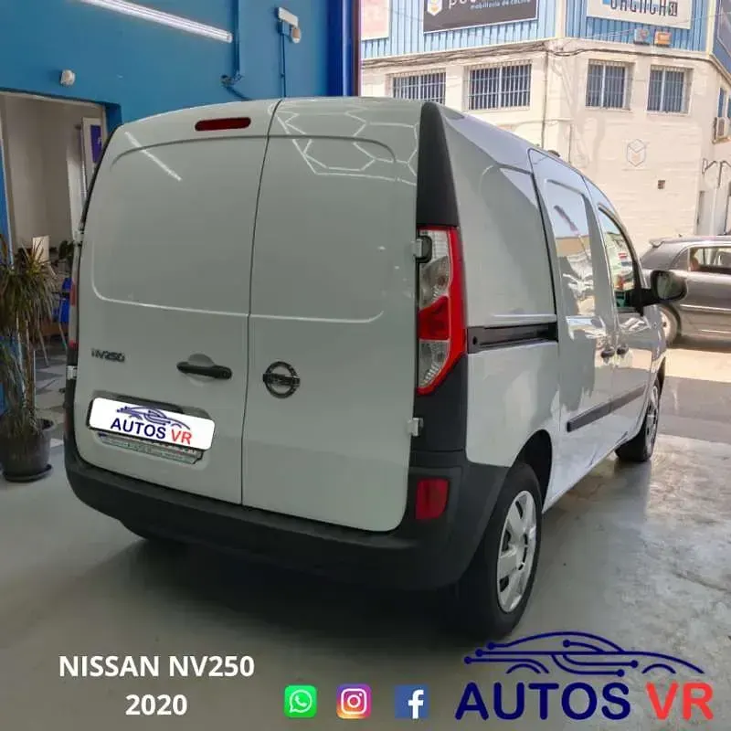 Usado Nissan NV250 Comfort 95 CV (69 kW) 2020 Blanco Van