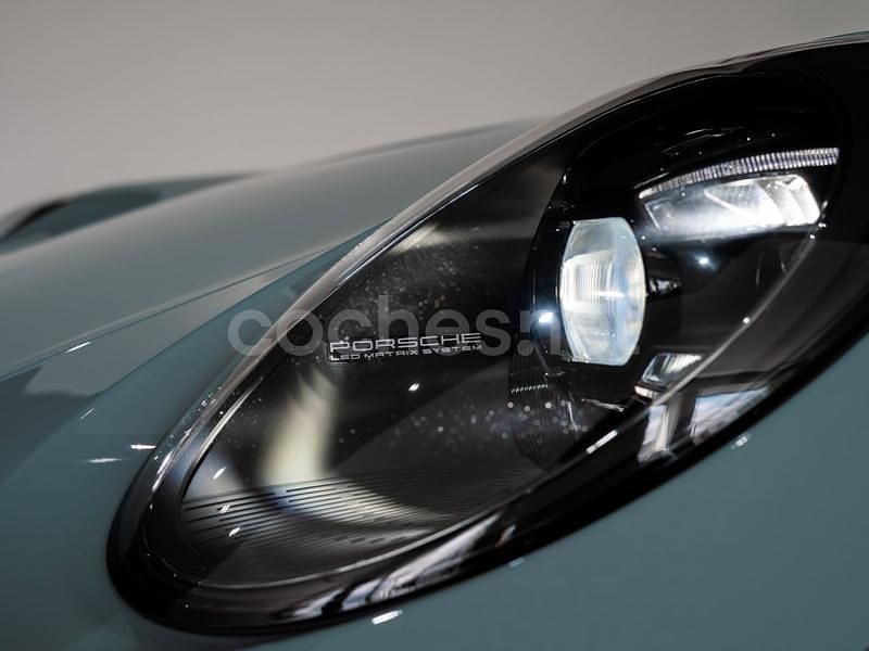 Usado Porsche 911 480 CV (353 kW) 2023 Verde Coupe