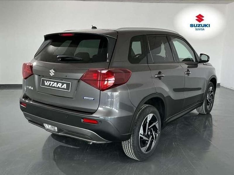 Usado Suzuki Vitara 110 CV (80 kW) 2025 Gris SUV