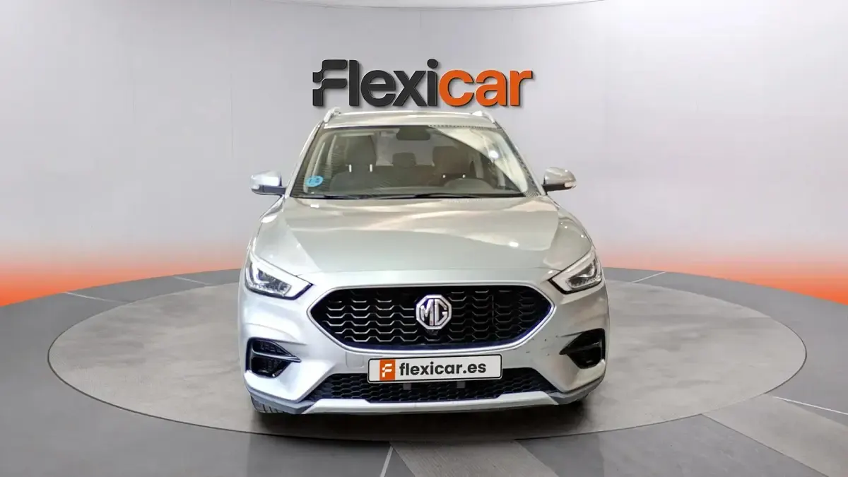 Usado MG ZS Comfort 106 CV (77 kW) 2022 Gris SUV
