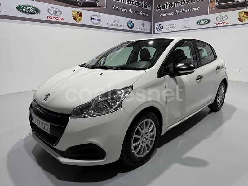 Blanco Usado 2017 Peugeot 208 Style Utilitario | 6990 € (Super precio) - Imagen 1/4