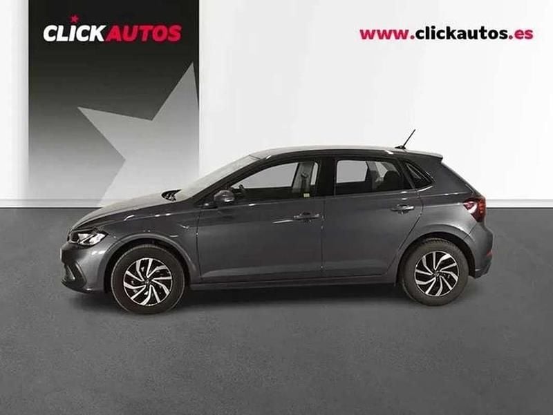 Usado VW Polo Life 95 CV (69 kW) 2025 Gris Utilitario