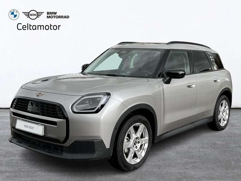 Usado Mini One D 163 CV (119 kW) 2025 Plateado Utilitario