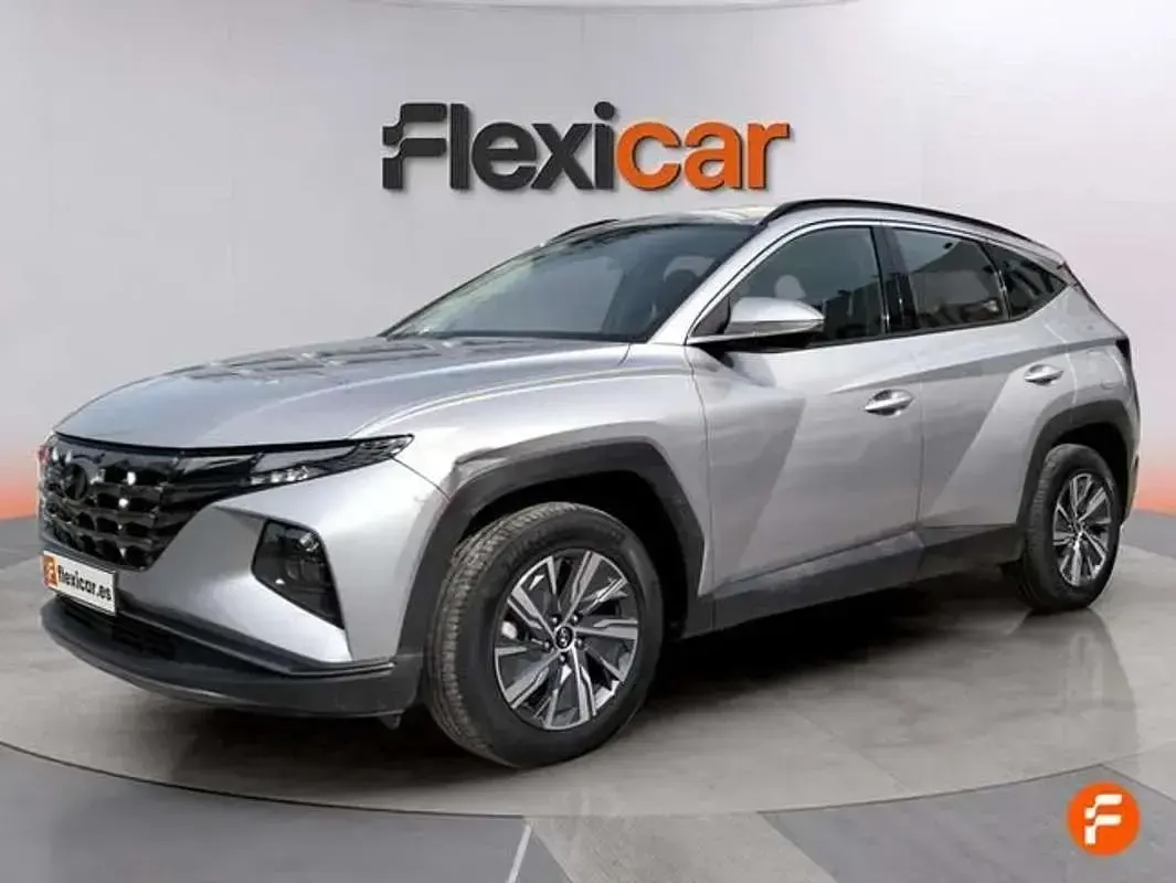 Usado Hyundai Tucson 136 CV (100 kW) 2022 Gris SUV